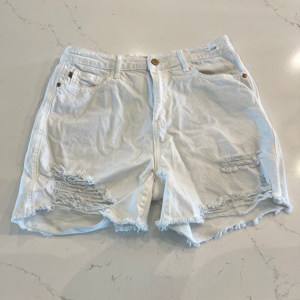 Judy Blue‎ White Distressed Jean Shorts Size XL